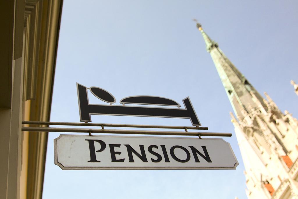 Pension Bei Der Marienkirche Mühlhausen Exterior foto